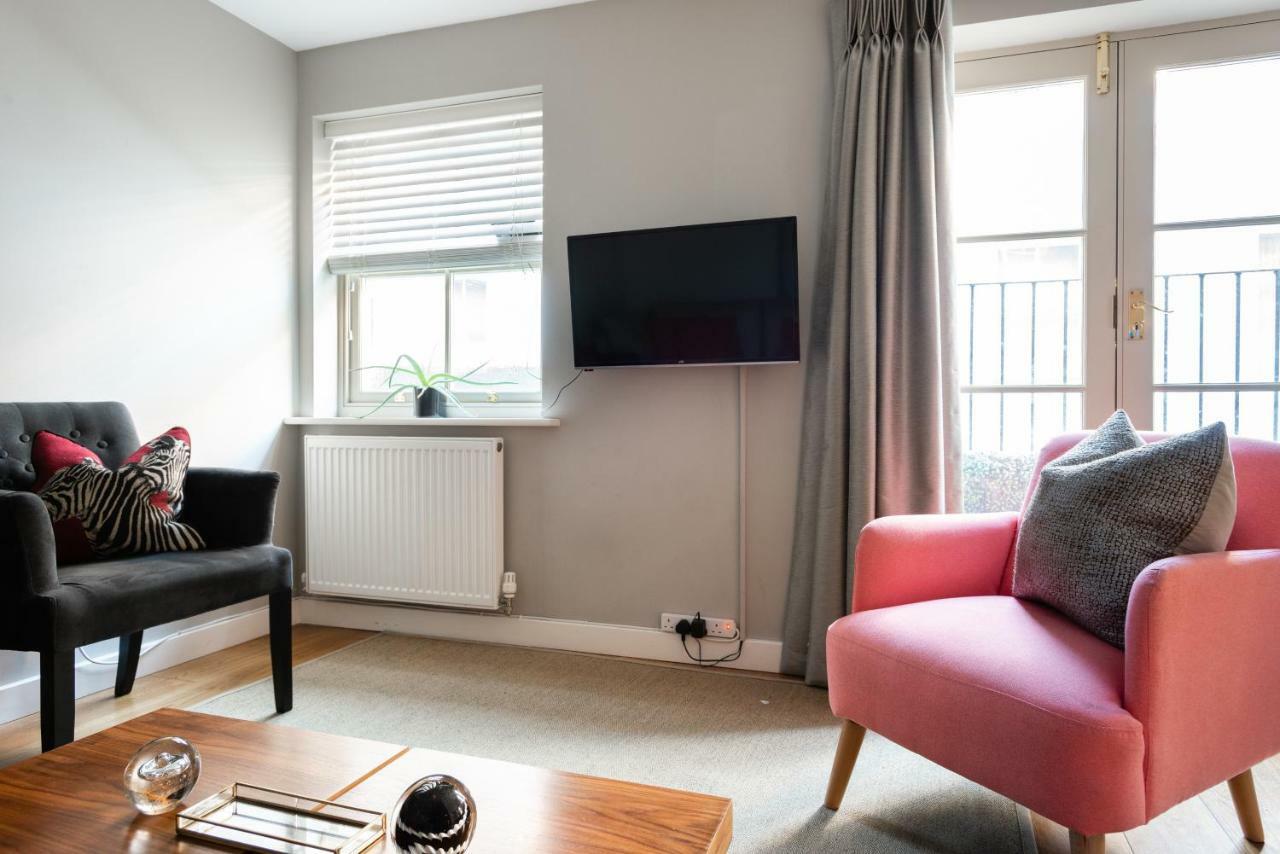 The Norfolk Maisonette - Lovely 4Bdr Mews Londyn Zewnętrze zdjęcie